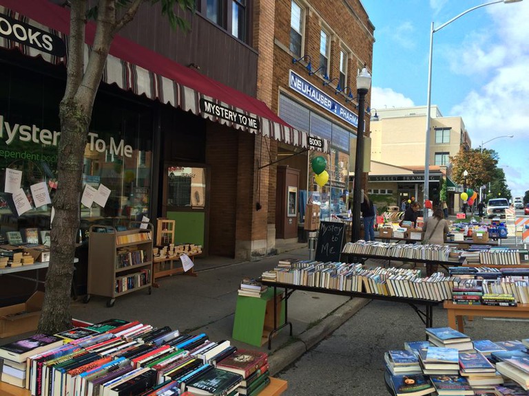 Unique Independent Bookstores You Need to Visit in Every US State