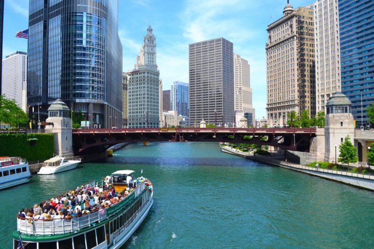 These Ultimate Things to Do in Chicago